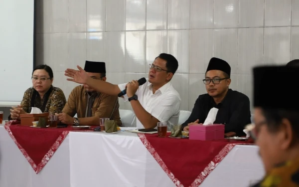 Thumbnail Berita - Wakil Bupati Sleman Dorong FKUB Jadi Garda Depan Jaga Persatuan Umat Beragama