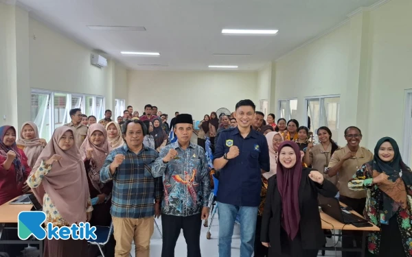 Thumbnail Berita - Mafindo Bekali Guru Kota Sorong Gunakan AI untuk Pendidikan Kritis dan Bijak