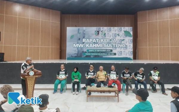 Thumbnail Berita - Majelis Nasional KAHMI Ungkap Bonus Demografi Hadir Lebih Cepat