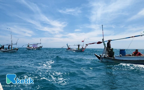 Thumbnail Tuntut Ganti Rugi Rumpon Rp21 Miliar, Nelayan Pantura Sampang Kepung Sumur Barokah Petronas