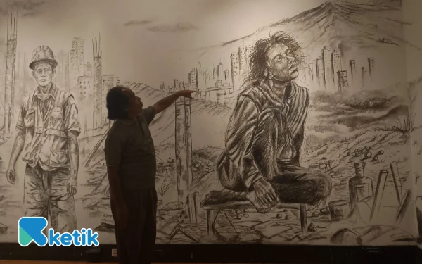 Thumbnail ‎Seniman Kota Batu Ungkap Kejujuran Diri Lewat Pameran Jejak Arang