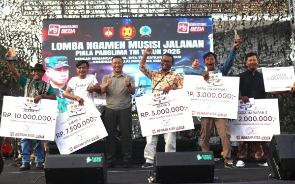 Thumbnail Musisi Jalanan Yogyakarta Melaju ke Final Nasional Lomba Ngamen Musisi Jalanan  Piala Panglima TNI 2025