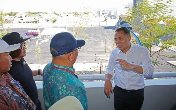 Thumbnail Padel Jadi Magnet Baru, Pemkot Surabaya Ubah Bekas Kolam Renang THR Jadi Arena Olahraga Kekinian