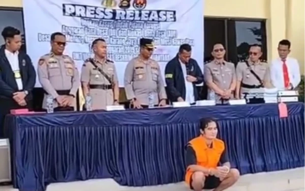 Thumbnail Eks Kades Sukamenang Ditahan, Korupsi Dana Desa Rp744 Juta Terbongkar