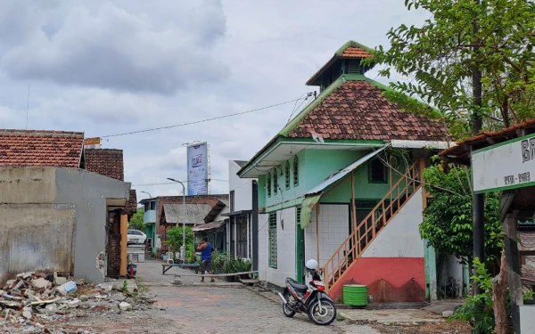 Thumbnail Sunyi di Taman Pelangi Menanti Pembangunan Flyover Penghubung Ahmad Yani-Jemursari