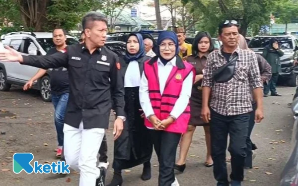 Thumbnail Sidang Perdana, Mantan Wawako Palembang Fitrianti Agustinda Didakwa Rugikan Negara Rp4 Miliar