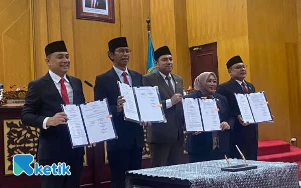 Thumbnail KUA-PPAS 2026 Disepakati, Surabaya Tancap Gas Pembangunan dengan Skema Pembiayaan Alternatif