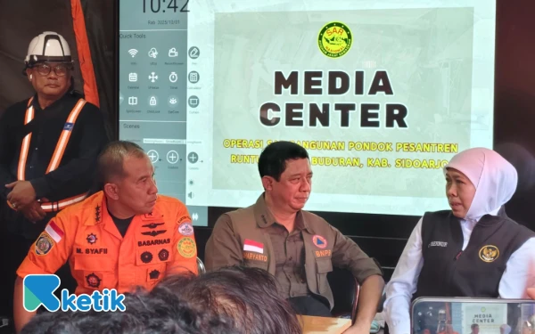 Thumbnail Gempa Sumenep Hentikan Evakuasi Ponpes Al-Khoziny Sidoarjo, BNPB: Demi Keselamatan