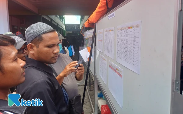 Thumbnail Berita - Gubernur Khofifah Pastikan Penanganan Musibah Ponpes Al-Khoziny Sidoarjo Maksimal Terpadu