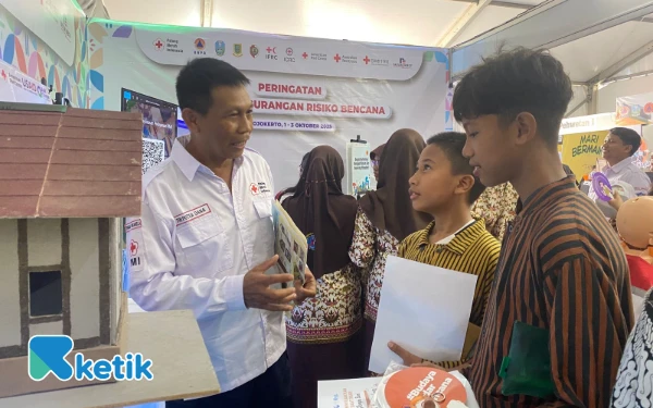 Thumbnail Berita - PMI Tampilkan Inovasi Kesiapsiagaan Bencana pada Peringatan Bulan PRB 2025 Mojokerto