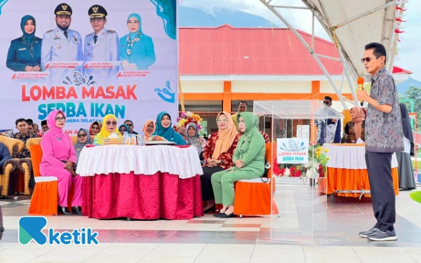 Thumbnail Wabup Halsel Buka Lomba Masak Serba Ikan, Sejumlah Kecamatan Adu Inovasi Kuliner