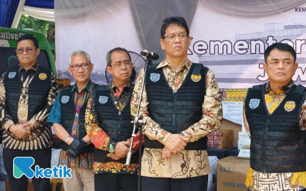 Thumbnail Menteri Purbaya Yudhi Beberkan Alasan Tambah Dana Daerah 2026