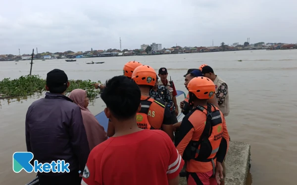 Thumbnail Tragedi di Sungai Musi: Warga Talang Jambe Hilang Terseret Arus Saat Air Pasang