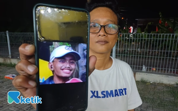 Thumbnail Berita - Secercah Harapan Keluarga Korban Ponpes Al Khoziny Sidoarjo