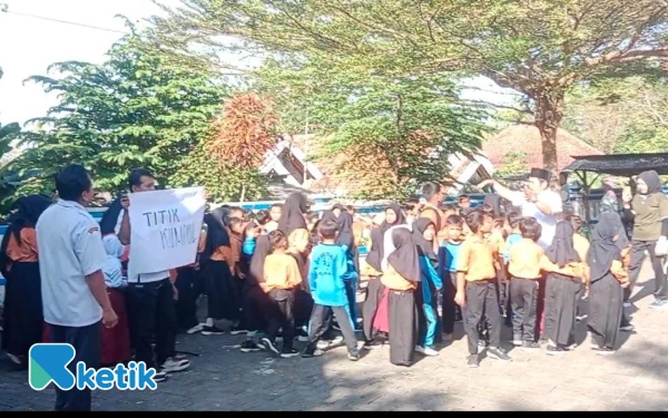 Thumbnail UPTD SDN Torjunan 3 Robatal Sampang Gelar Simulasi Tanggap Bencana