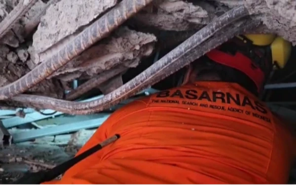 Thumbnail 6 Santri dari Kota Malang Turut Jadi Korban Runtuhnya Ponpes Al Khoziny Sudoarjo