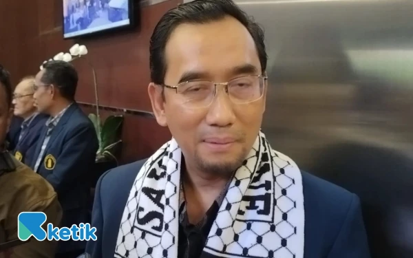 Thumbnail Rektor Universitas Brawijaya Buka Suara Soal Status Kemahasiswaan Sahara yang Berseteru dengan Yai Mim