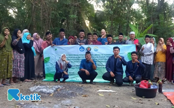 Thumbnail Berita - Dosen Fakultas Pertanian Unira Latih Pembuatan Bio Urine dari Limbah Ternak