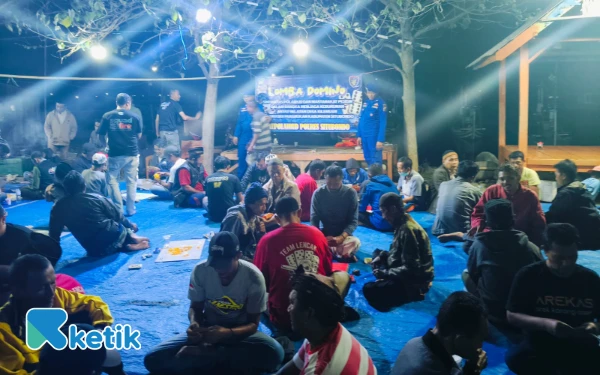 Thumbnail Berita - Jaga Kerukunan Antar Nelayan, Satpolairud Polres Situbondo Gelar Lomba Domino