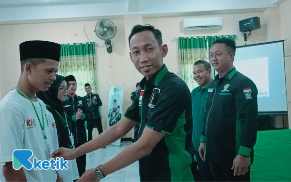 Thumbnail Berita - DKC Garda Bangsa Cilacap Gelar Pendidikan Kader Badan Partai