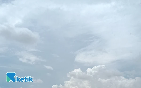 Thumbnail Cuaca Kota Surabaya 7 Oktober 2025 Diprakirakan Berawan, Begitu Juga Kota Kediri