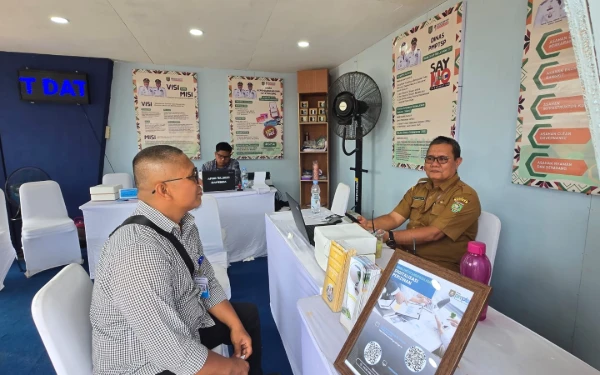Stand Pemkab Asahan Sediakan Pelayanan Publik di PSBD ke-VI Tahun 2025