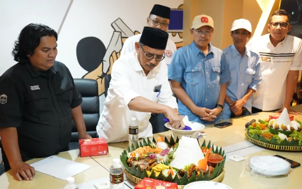 Thumbnail Ruang Wartawan Pokja Indrapura Diresmikan, DPRD Jatim: Perkuat Sinergi dan Kolaborasi dengan Media