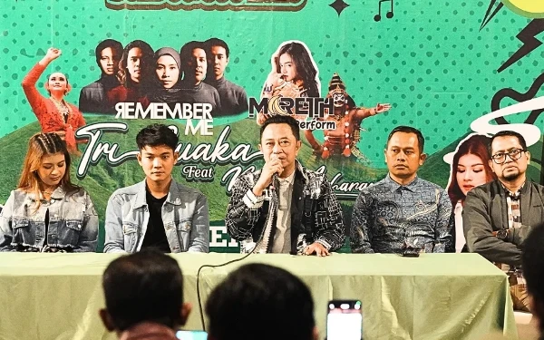 Thumbnail Konser Musik di Alam Terbuka, Sound of Ijen Caldera 2025 Promosikan UNESCO Ijen Geopark