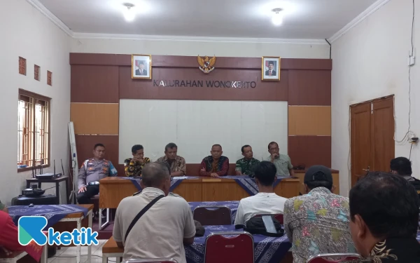 Thumbnail Berita - Akibat Ceroboh, Oknum Sopir Perusak Portal di Turi Wajib Bayar Sanksi Sosial Senilai Rp15 Juta