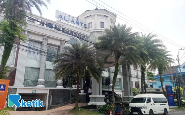 Thumbnail Surganya Pecinta Jajanan Pasar, 3 Hotel ini Dekat dengan Pusat Perbelanjaan Terbesar di Kota Malang