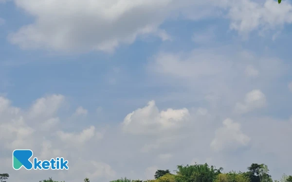 Thumbnail Cuaca Kota Jambi 14 Oktober 2025 Diprakirakan Berawan, Kota Bandung Cerah