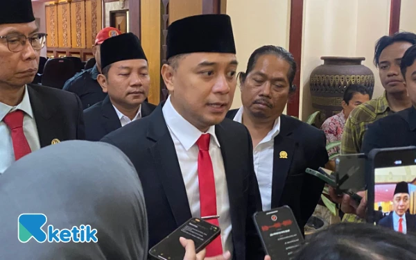 Thumbnail Belajar dari Sidoarjo, Eri Cahyadi Turunkan Tim ITS Audit Struktur Ponpes Se-Jatim