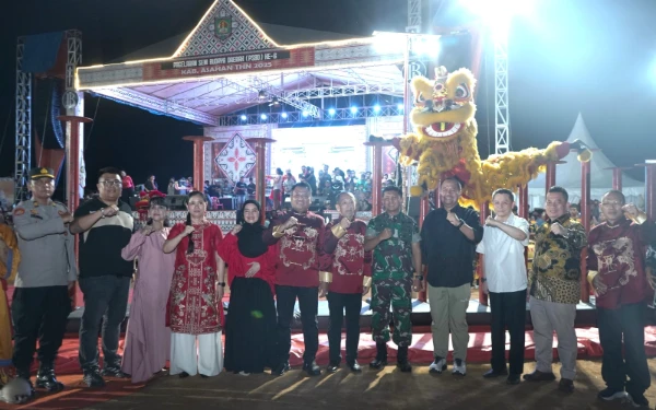 Thumbnail Berita - Harmoni Asahan: Barongsai Memukau, Wabup Rianto Gaungkan Kesetaraan Etnis di PSBD