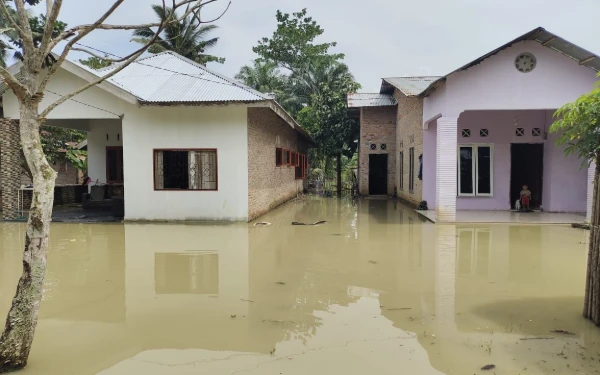 Thumbnail Cuaca Ekstrem Dominasi Kejadian Bencana di Indonesia pada Pertengahan Oktober 2025