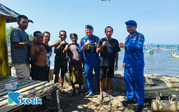 Thumbnail Satpolairud Polres Situbondo Perkuat Sinergi dengan Nelayan untuk Jaga Keamanan Laut