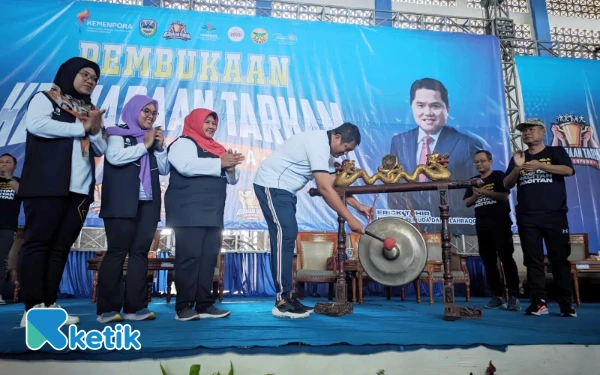 Thumbnail Berita - Pacitan Kembali Jadi Tuan Rumah Tarkam Kemenpora 2025, Resmi Dibuka oleh Wabup Gagarin