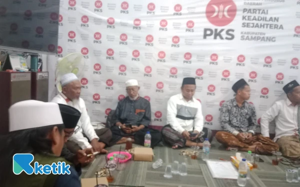 Thumbnail DPD PKS Sampang Perkuat Solidaritas Kader Melalui Unit Pembinaan Anggota