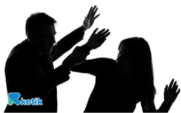 Thumbnail Berita - Karyawati Toko Helm di Brebes Dianiaya Perampok, Alami Luka Serius di Kepala