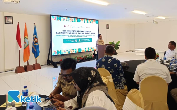 Thumbnail Berita - Diikuti Puluhan Peserta, PWI Papua Barat Daya Gelar UKW Jenjang Muda hingga Utama