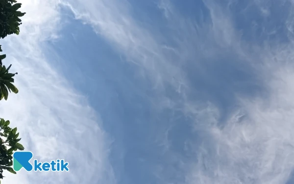 Thumbnail Cuaca Kota Surabaya 19 Oktober 2025 Diprakirakan Berawan, Begitu Juga Kota Malang