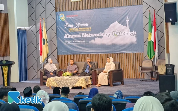 Thumbnail Reuni Akbar Humaniora UIN Malang Gagas Program Alumni Berbagi