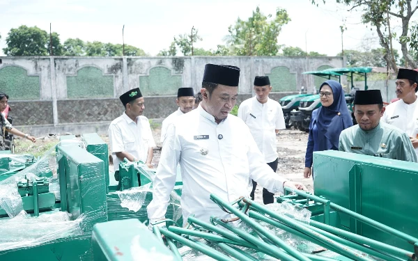 Thumbnail Pemkab Bondowoso Perkuat Sektor Pertanian Lewat Bantuan Alsintan 68 Kelompok Tani