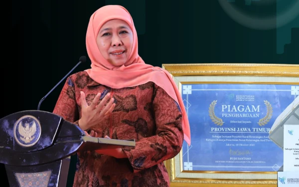 Thumbnail Pemprov Jatim Raih IPSKA Award 2025 dari Menteri Perdagangan
