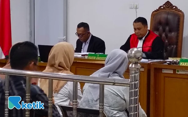 Thumbnail Pengakuan Mengejutkan Komaria di Sidang Korupsi Dispora OKU Selatan