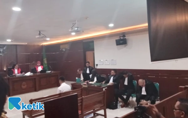 Thumbnail Berita - Kasus Kecelakaan Mahasiswa UGM hingga Tewas: Christiano Tarigan Dituntut 2 Tahun Bui