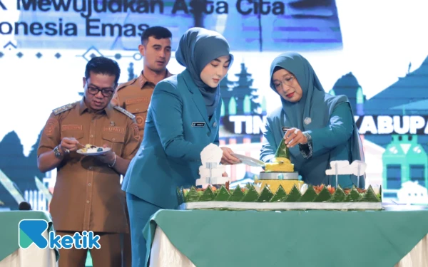 Emma Dety Tekankan Pentingnya PKK Beradaptasi dengan Pemanfaatan Teknologi Digital