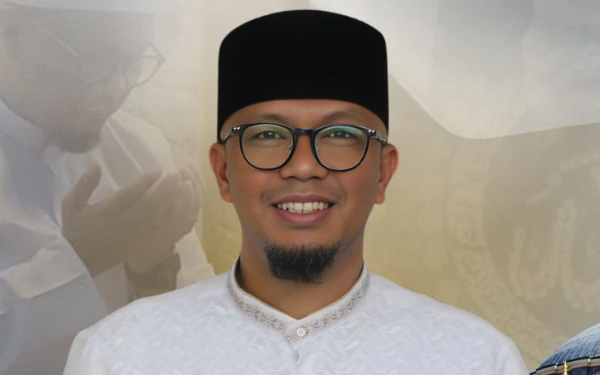 Thumbnail Hari Santri 2025, DPRD Surabaya Ajak Santri Melek Digital Tanpa Lupakan Akhlakul Karimah