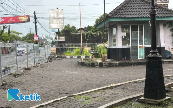 Thumbnail Berita - Bupati Sleman Turun Tangan Atasi Blokade Jalan Perumahan Citra Rejondani Residence