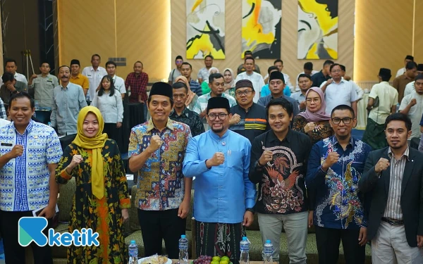 Thumbnail Bawaslu Bondowoso Tegaskan Komitmen Transparansi Melalui Penguatan PPID dan JDIH