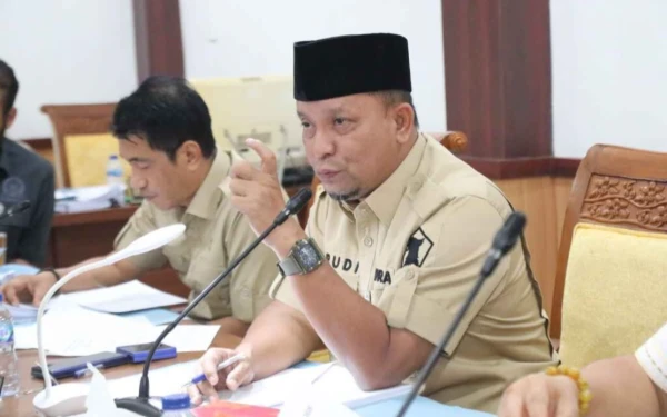 Thumbnail Berita - Komisi III DPRD Batam RDP Bahas Ranperda APBD 2026 Bersama DLH dan Dishub